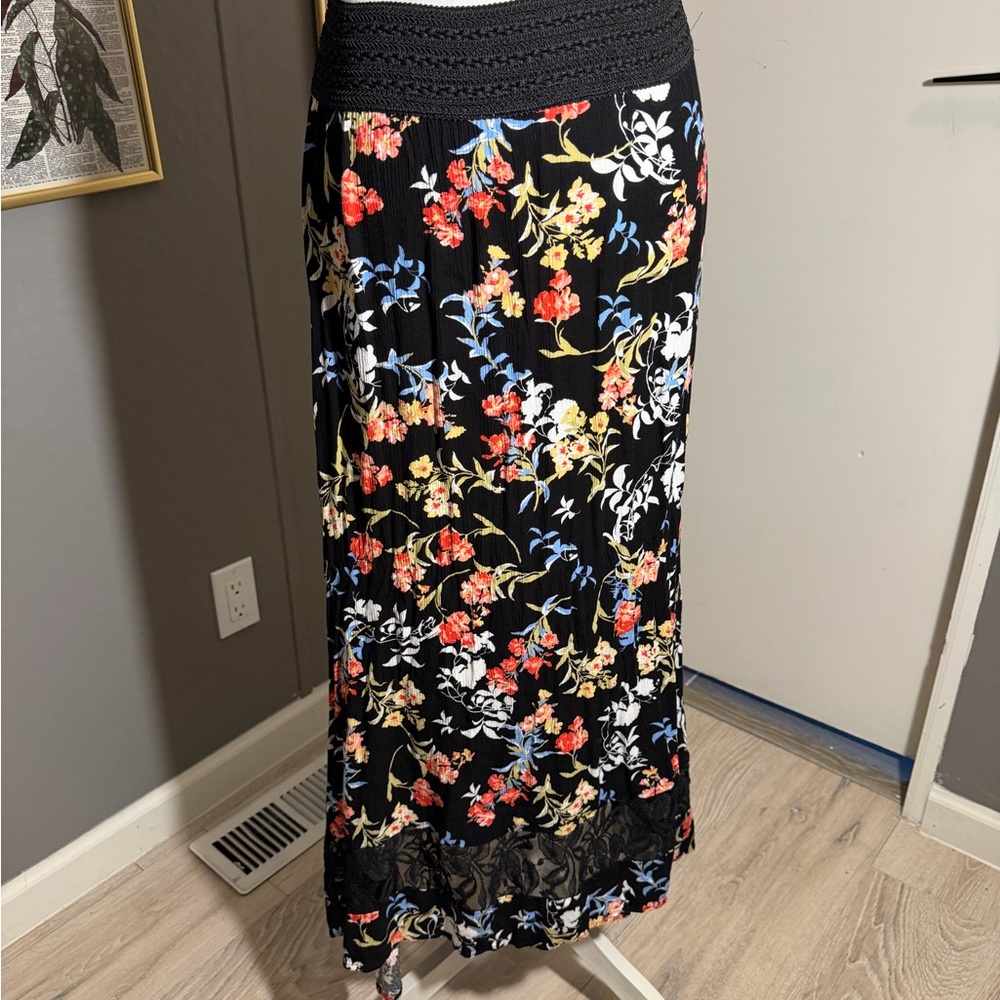 Robert Louis Black‎ Floral Maxi Skirt